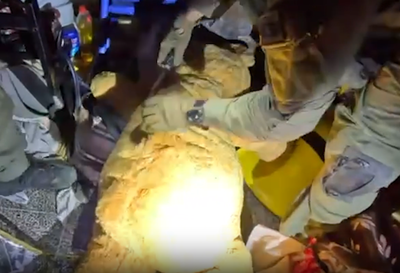 בובת ילדים שבתוכה נשק צלפים נמצאה בתוך בית ספר בעזה