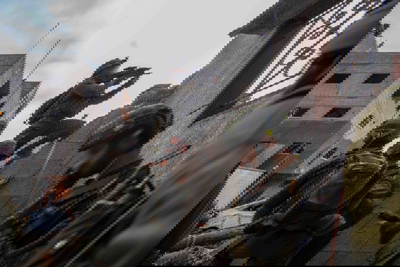 חיילי צה"ל נלחמים בעזה