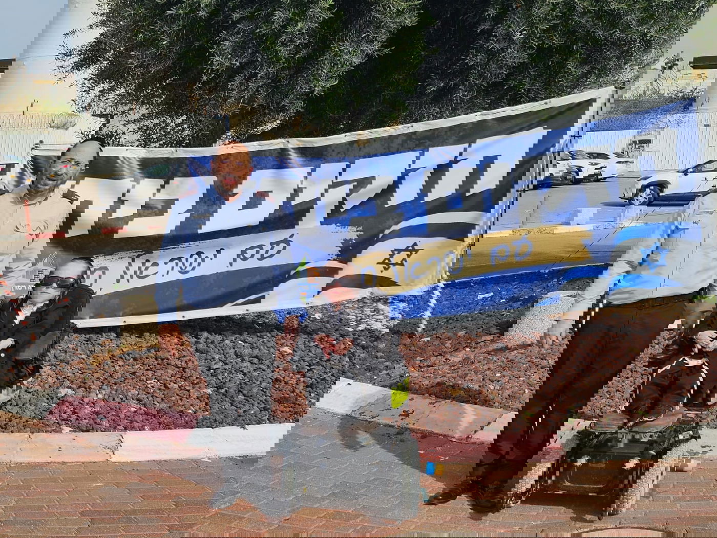 נער הפלא חיזק את האסירים: "מעולם לא ראיתי כ"כ הרבה דמעות"