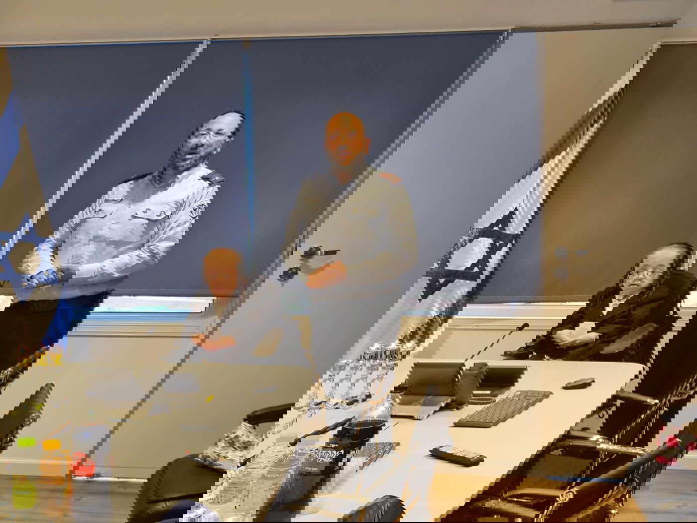 נער הפלא חיזק את האסירים: "מעולם לא ראיתי כ"כ הרבה דמעות"