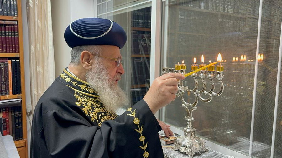 צפו בהדלקה