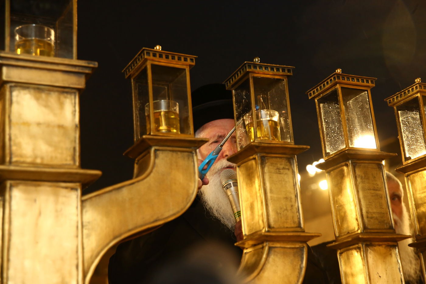 70 חיילים מ'מחנה שורה' הדליקו נר שישי של חנוכה בכותל