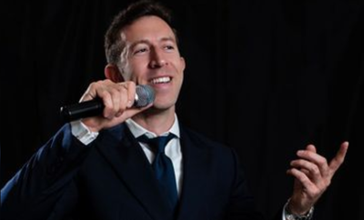 שמולי שניידר מחדש את פריד: "לעולם אינך לבדך"