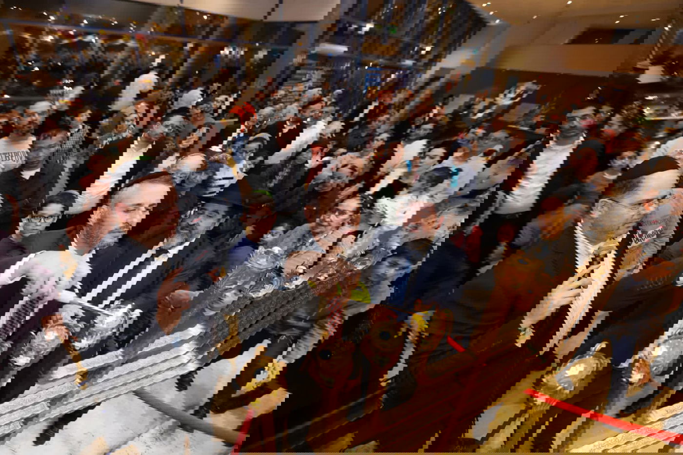 אירועי חנוכה למשפחות מפונים מהדרום והצפון