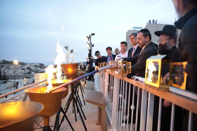 אירוע מרגש בכותל לזכר קדושי מד"א שנרצחו במלחמה