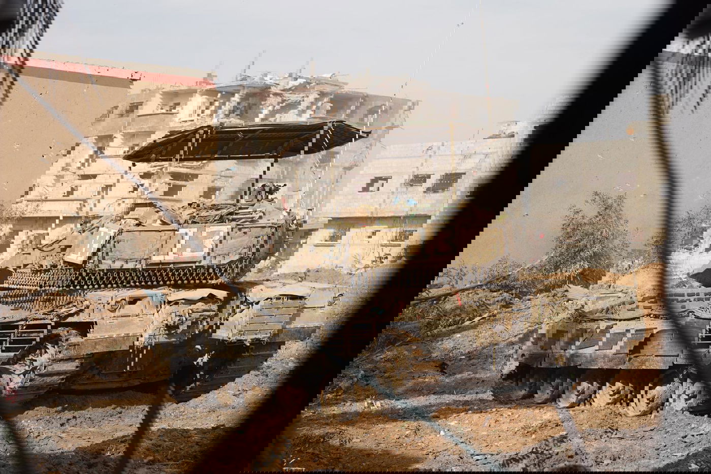 ירי ללא הפסקה: צפו בפעילות כוחות צה"ל ברצועת עזה