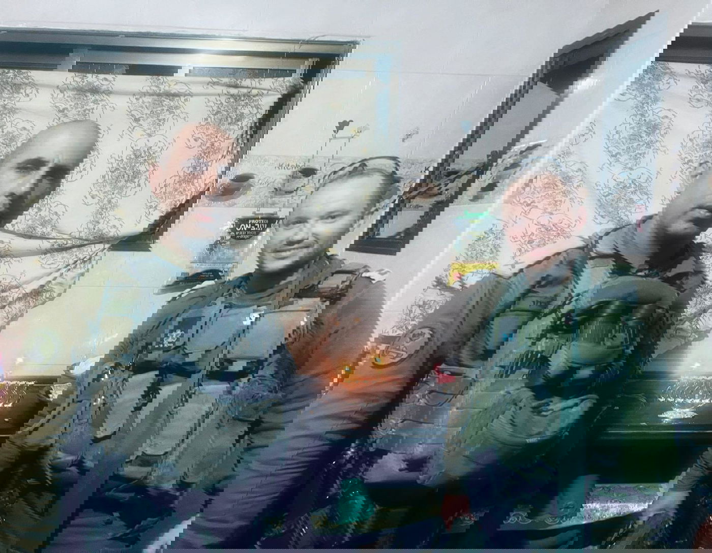 מיוחד: חיילי צה"ל מדליקים את עזה - בחנוכה | צפו