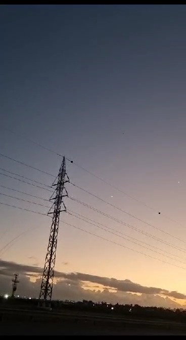 צפו במטח הכבד בשמי אשדוד