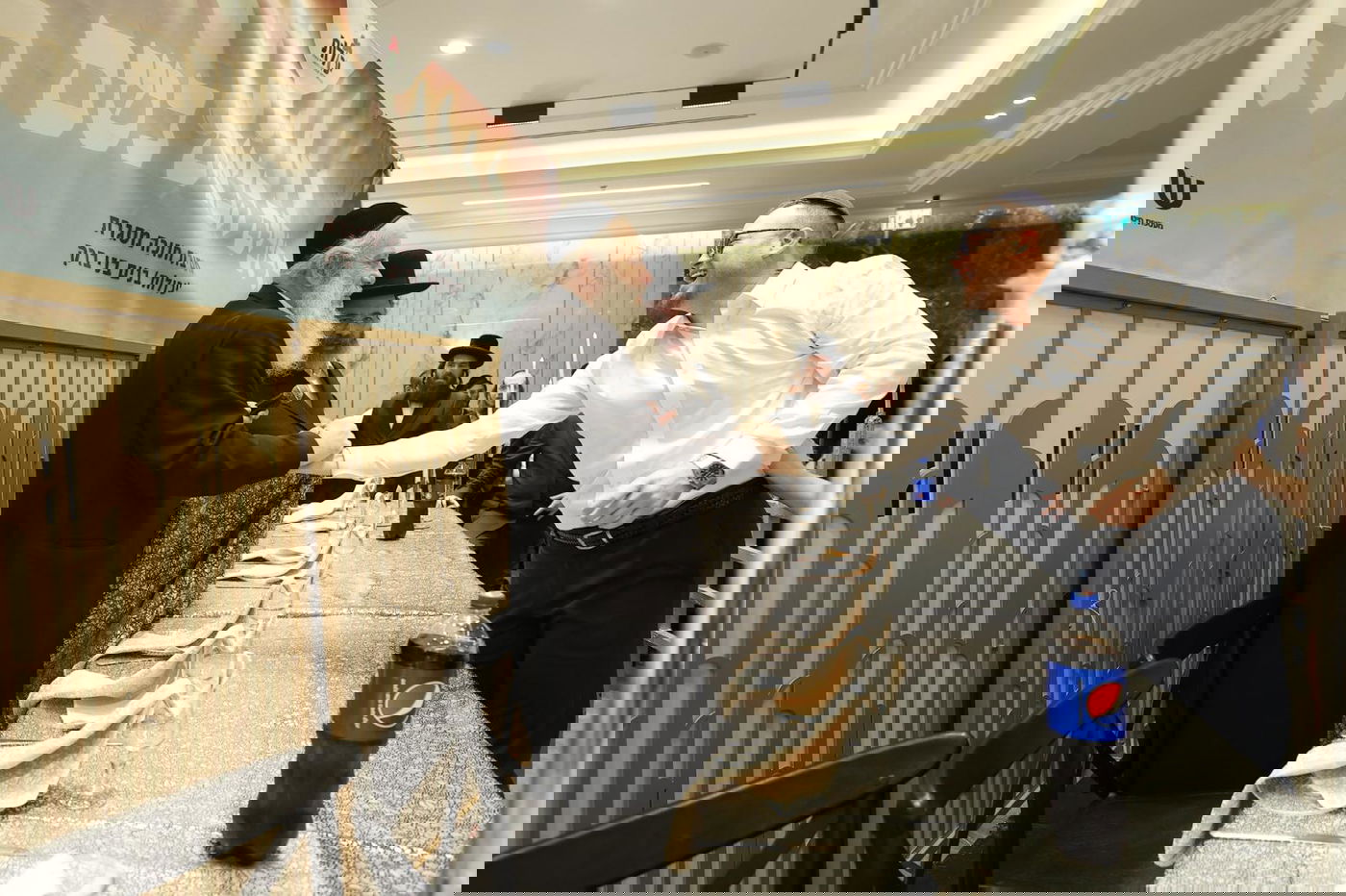 זופניק בכיכר • כל התמונות, הנייעס והחשיפות של השבוע