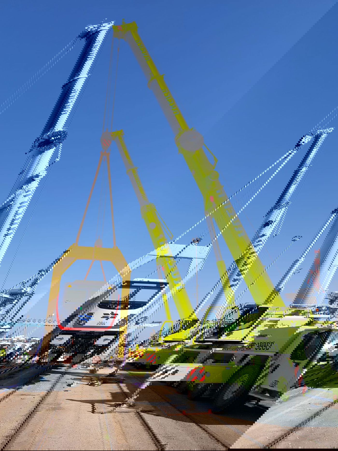 ארבעה קטרים חשמליים חדשים