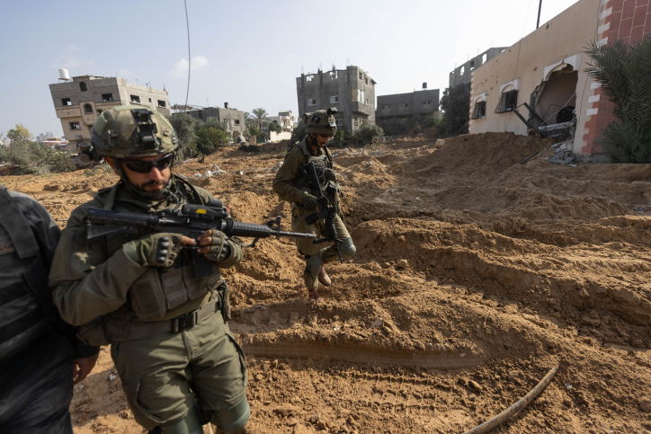 לוחמי צה"ל חילצו מעזה גופות של 2 חיילים ואזרח שנחטפו במתקפת הפתע | מתעדכן