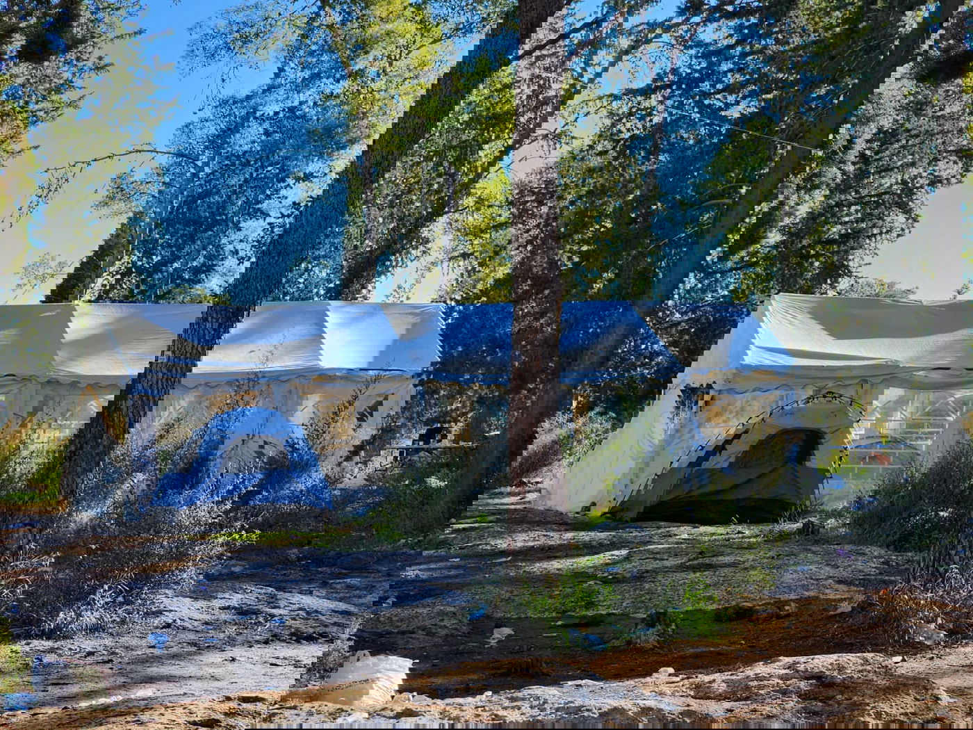 אוהלים סביב קבר מתתיהו זאת חנוכה תשפ"ד