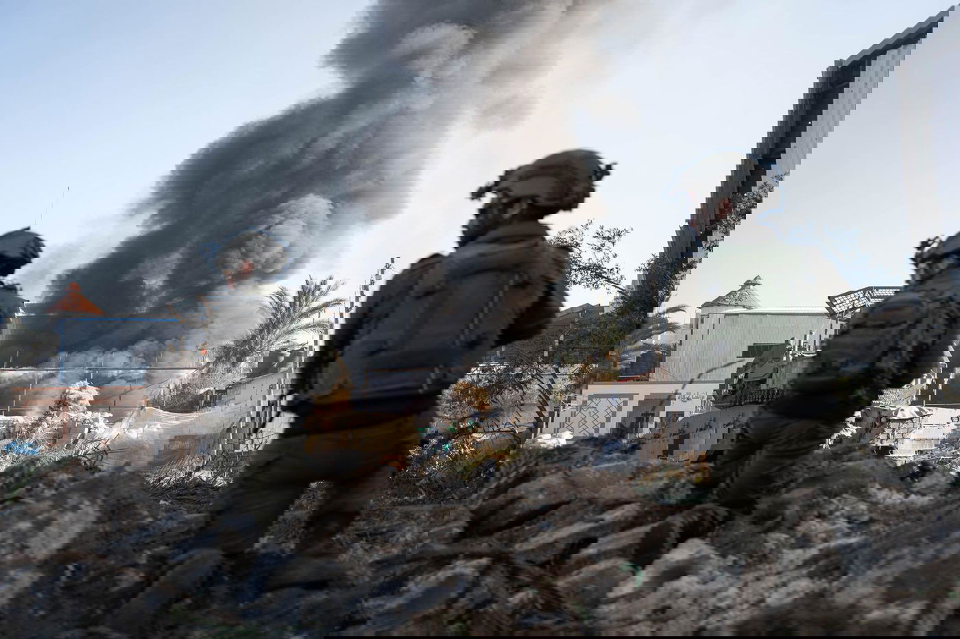 פשיטת הלוחמים על התשתית ממנה נורה נ"ט לעבר כוח צה"ל