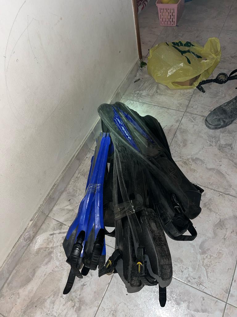 ציוד ואמל״ח שנמצא בביתו של פעיל הנוח׳בה הימי