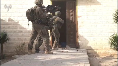 בבית המתפוצץ - עם מחבלים: תיעוד דרמטי מהלחימה בעזה