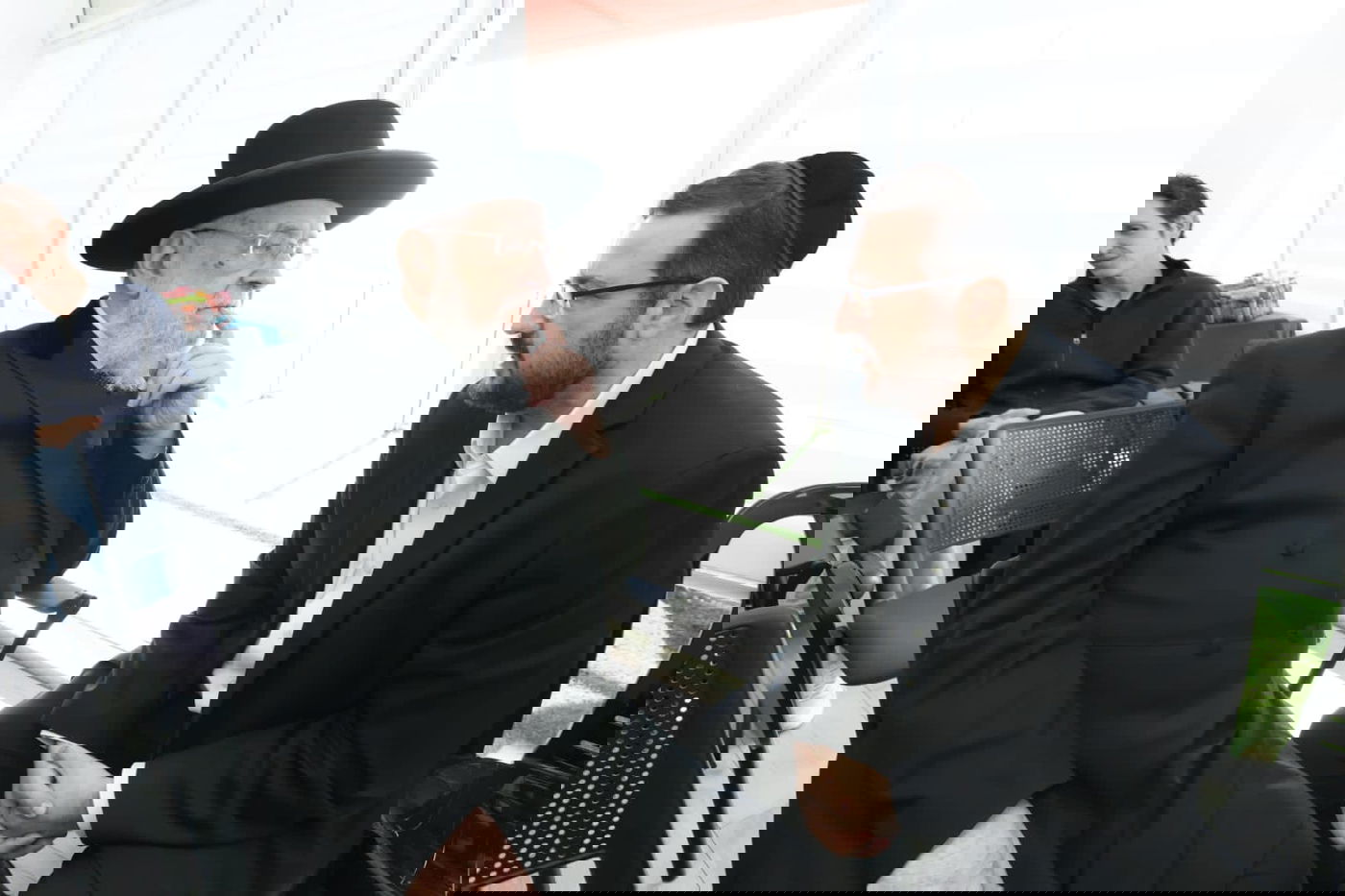 הגרי"מ לאו בקריאה לאחדות בחנוכת כיתה ב'קמא טק'