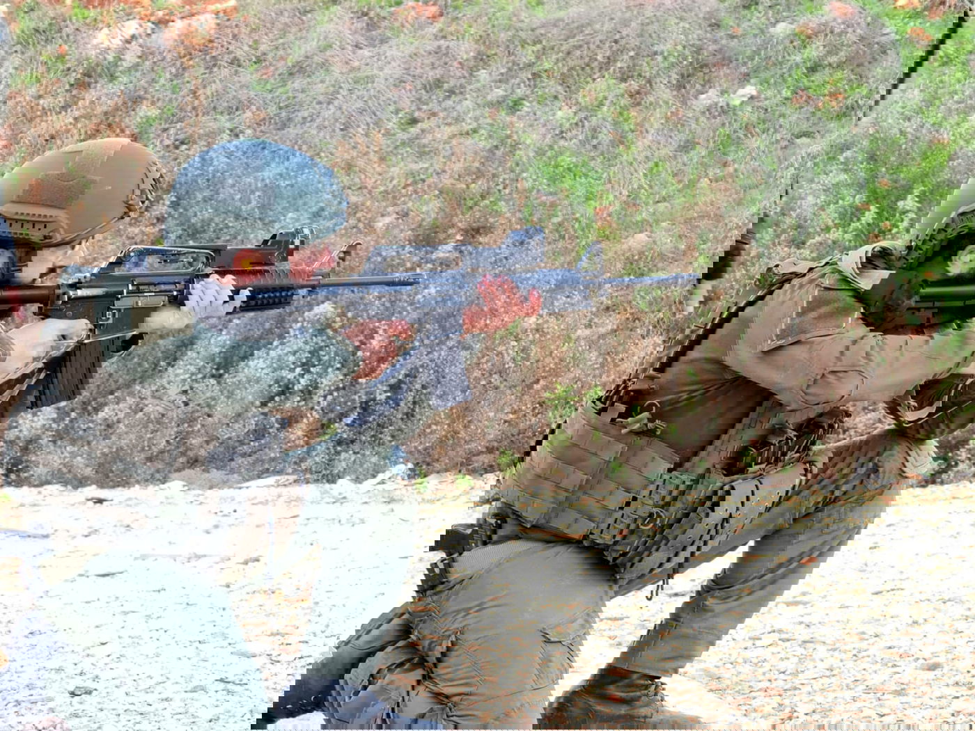 החיילים החרדים בתרגול צבאי ברחבי העיר