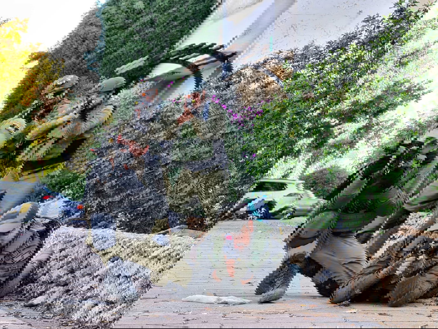 החיילים החרדים בתרגול צבאי ברחבי העיר