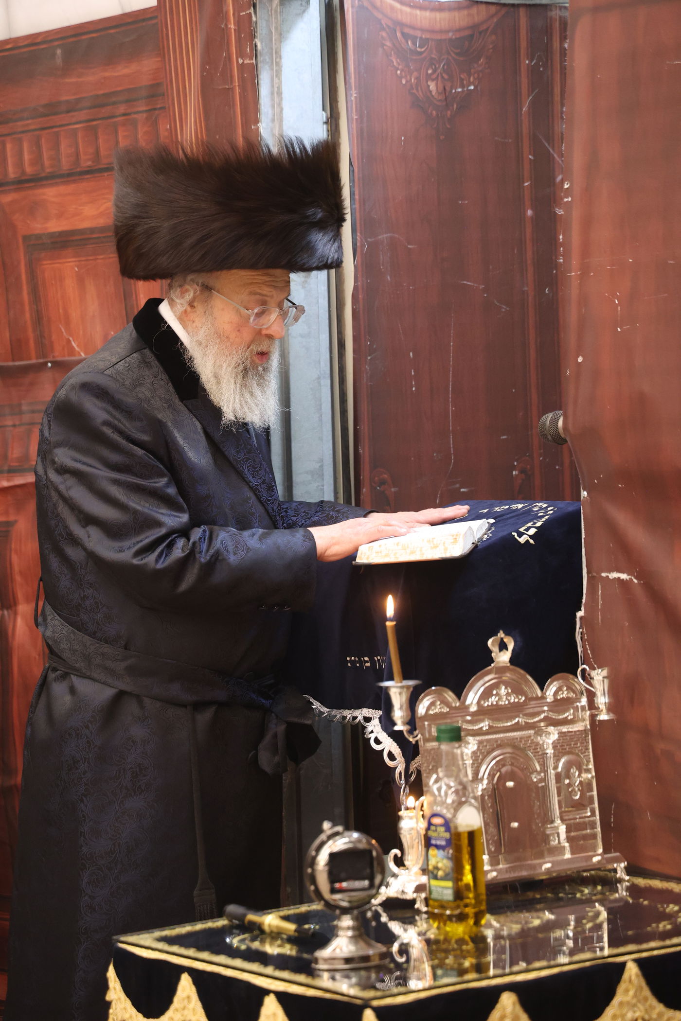 הכנסת ספר תורה בפינסק קרלין