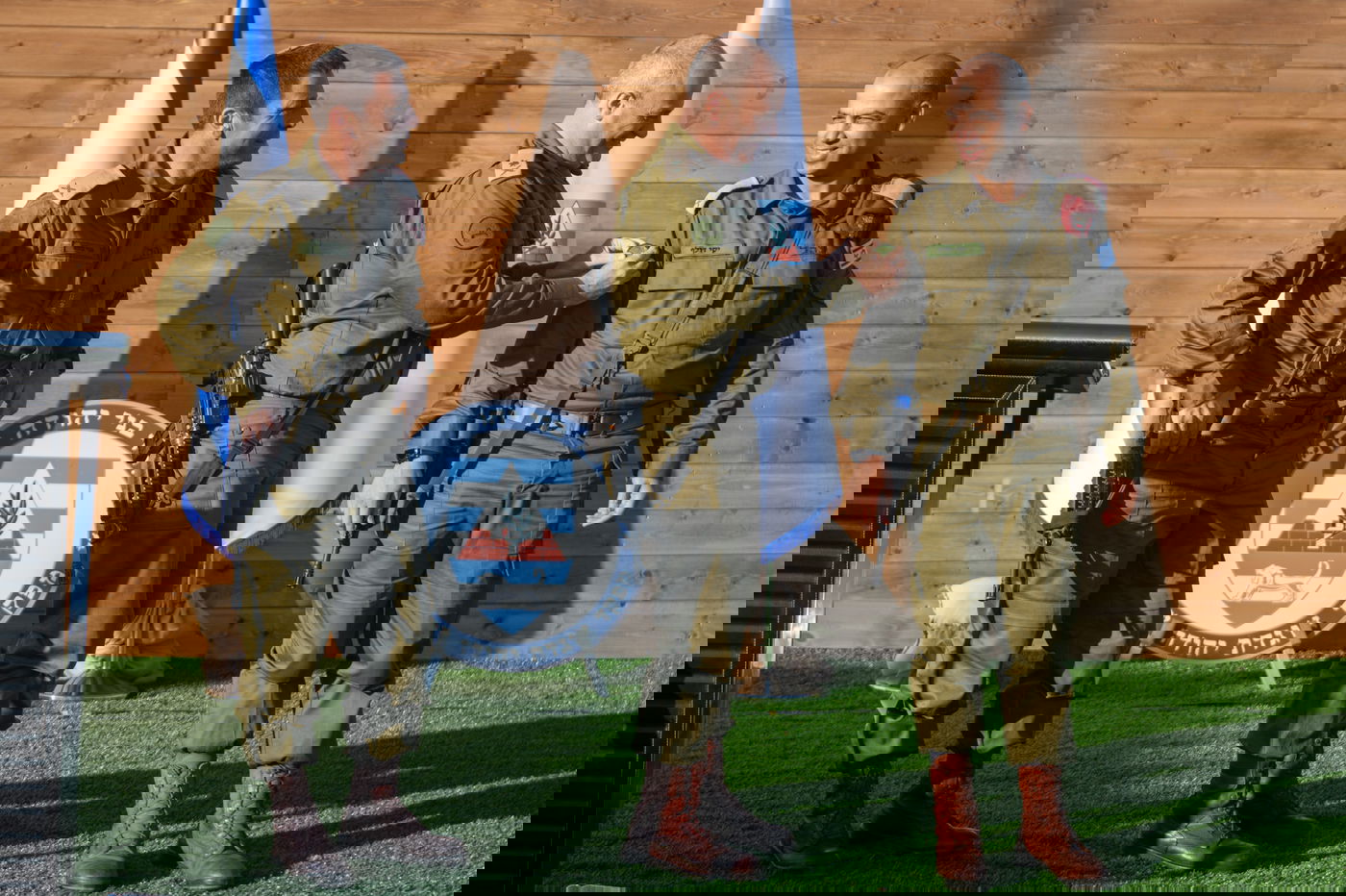 יקי דולף, אבי בלוט ויהודה פוקס בטקס