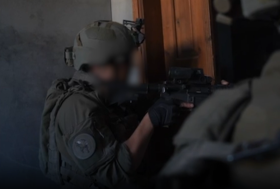 לוחמי דובדבן פוצצו פירים מהם ירו המחבלים ופגעו בחבריהם