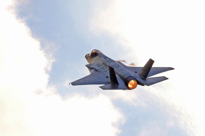 מטוס קרב, ארכיון