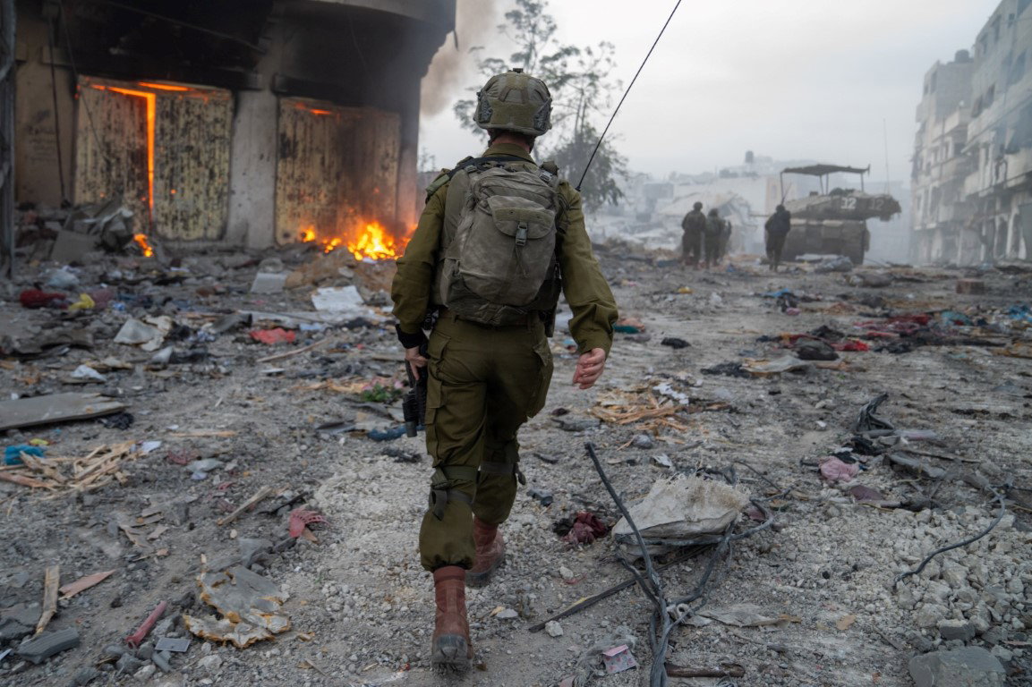 המחבלים השליכו רימונים - וחוסלו: תיעוד ממצלמות גו-פרו