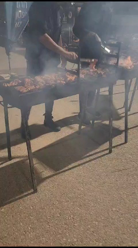 מסיבת הסיום עם כיבוד בשרי עשיר