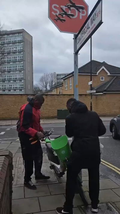 הגנבים בפעולה 