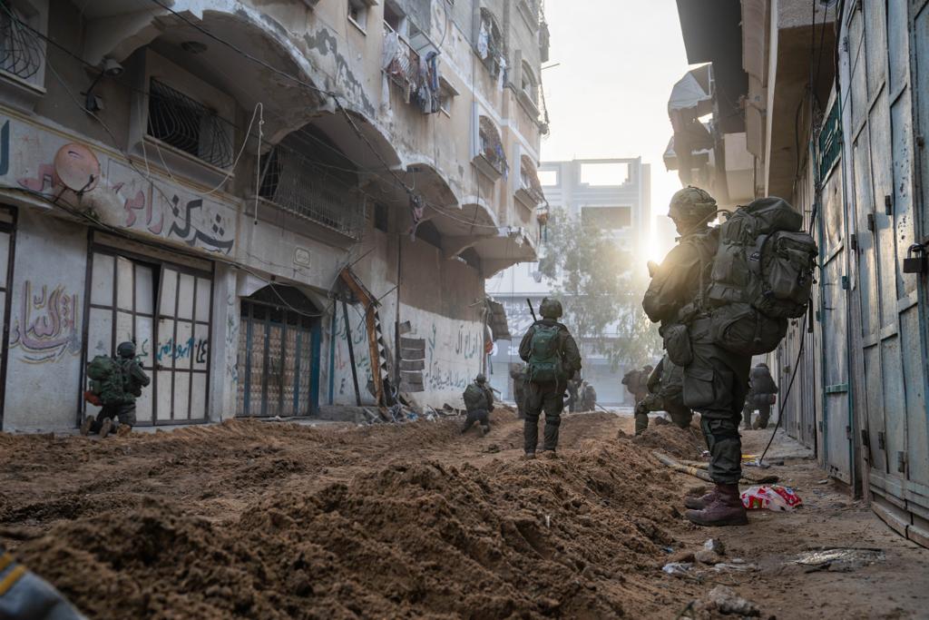 תמונות המלחמה | תיעוד מהלחימה בדרום וצפון הרצועה