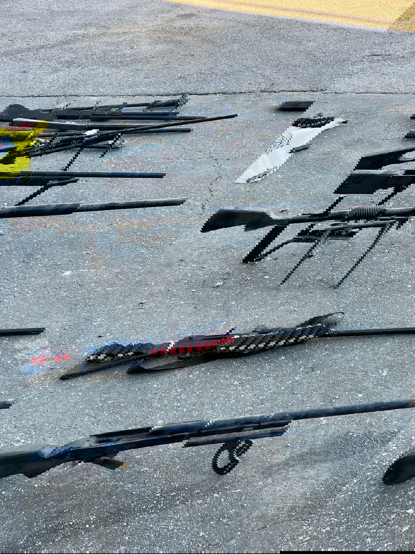 עשרות אמצעי הלחימה שאותרו והוחרמו