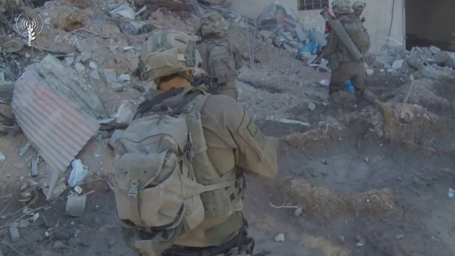 לוחמי יחידת אגוז נלחמים ברצועה