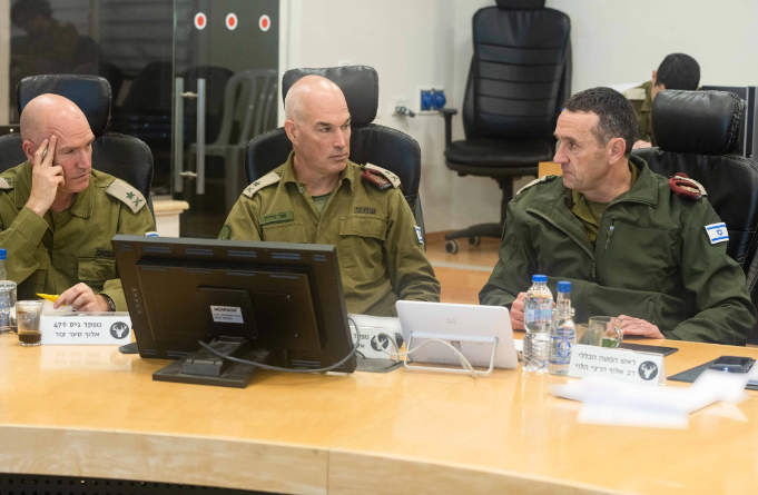 115 משאיות סיוע נכנסו היום לרצועה | מחנה פליטים מוקם בחאן יונס | דריכות שיא בצפון