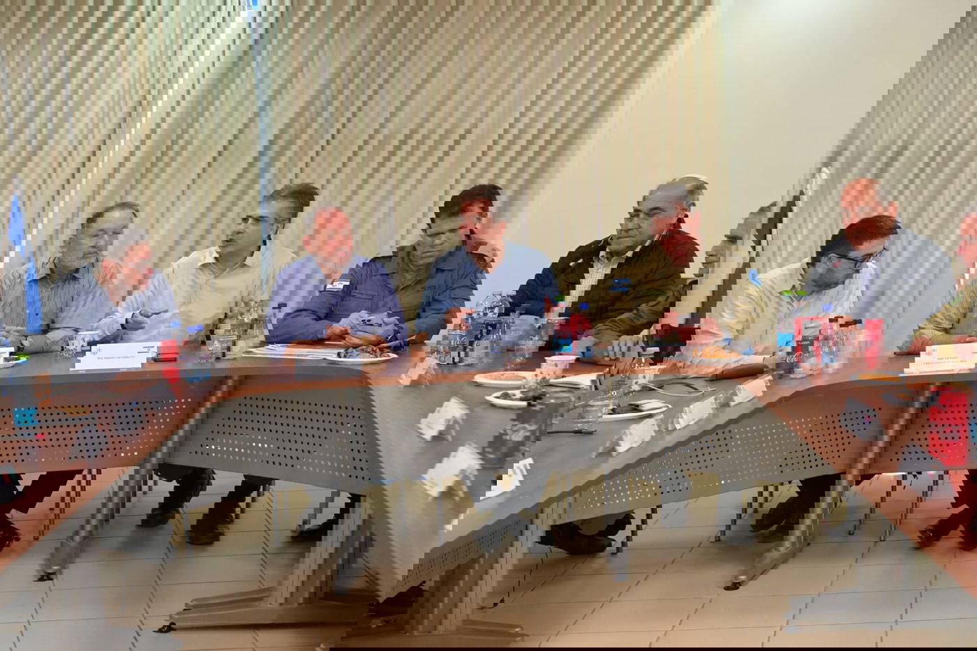 שר החוץ אלי כהן בגבול: "נסראללה צריך להבין שהוא הבא בתור"