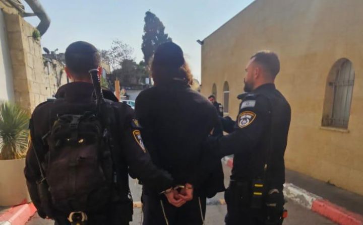 המשטרה עצרה חשוד בחשד שתלה ראש כרות של חמור בבית קברות בירושלים