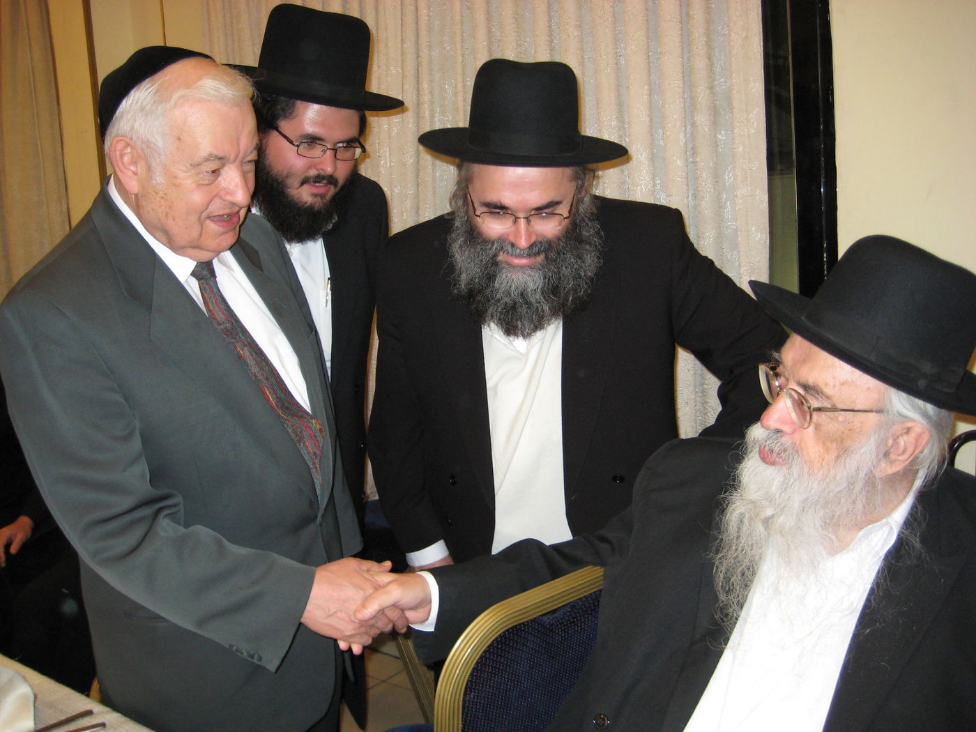 המנוח עם הגר"ח גריינמן זצוק"ל