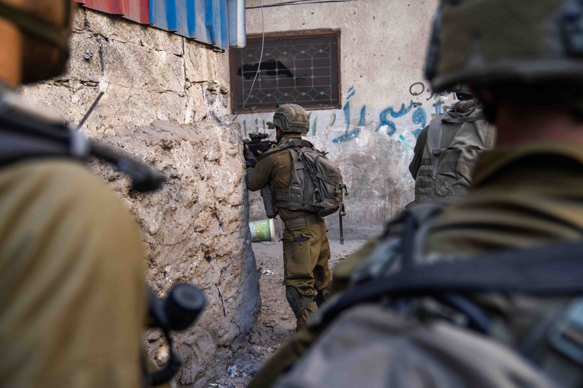 תיעוד: כך נלחמים לוחמי צה"ל במחבלי חמאס בלב רצועת עזה