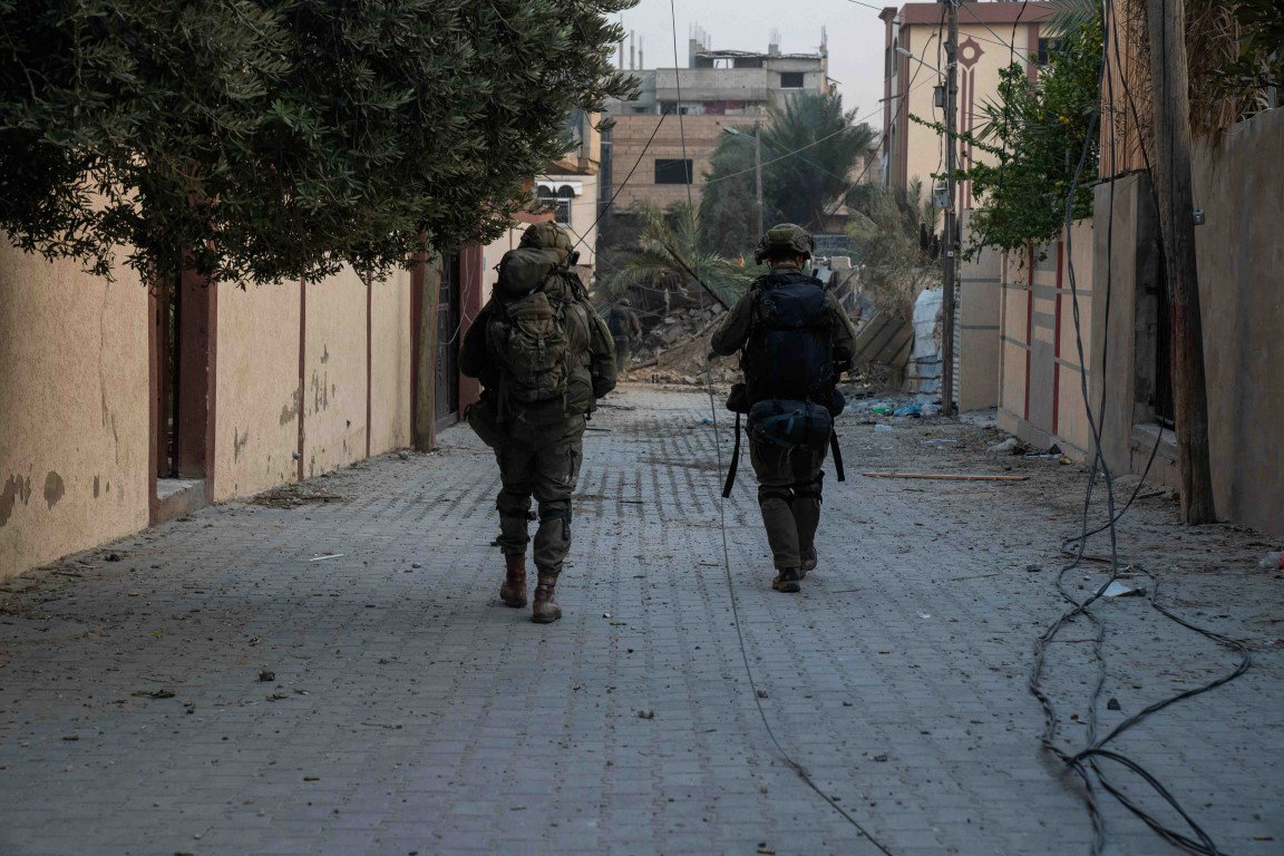 תיעוד: כך נלחמים לוחמי צה"ל במחבלי חמאס בלב רצועת עזה