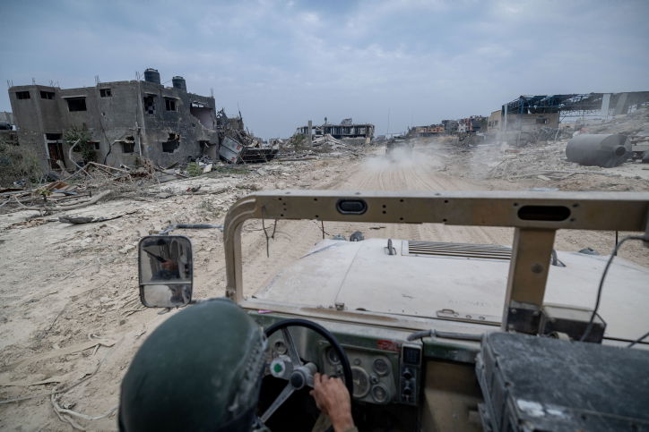 הצלם הצטרף לכוחות המתמרנים בצפון רצועת עזה - ותיעד