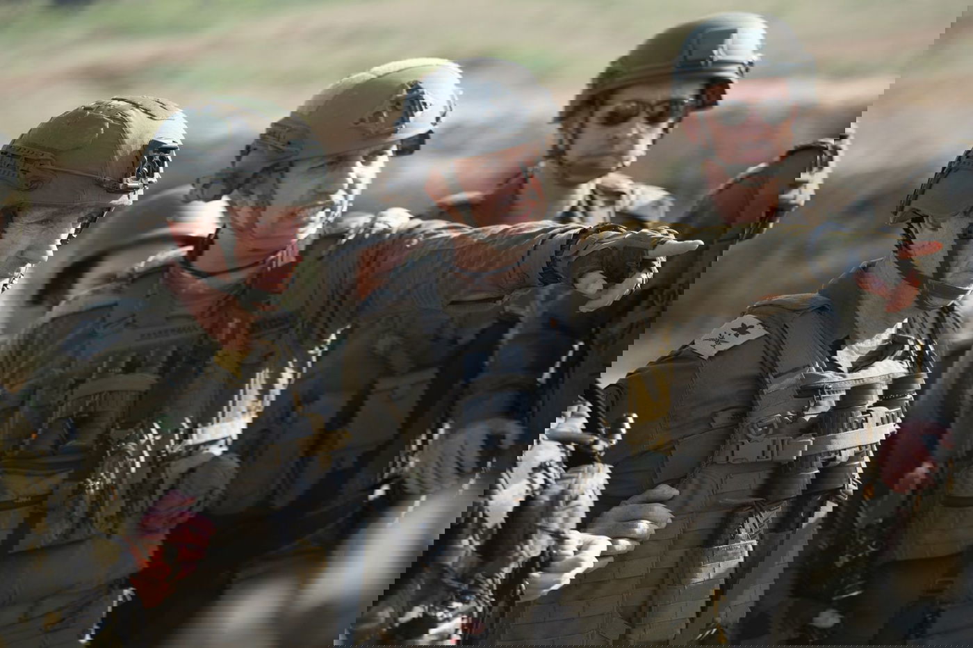 סיור הרמטכ״ל עם מפקד אוגדת עזה בגבול ובתוך הרצועה