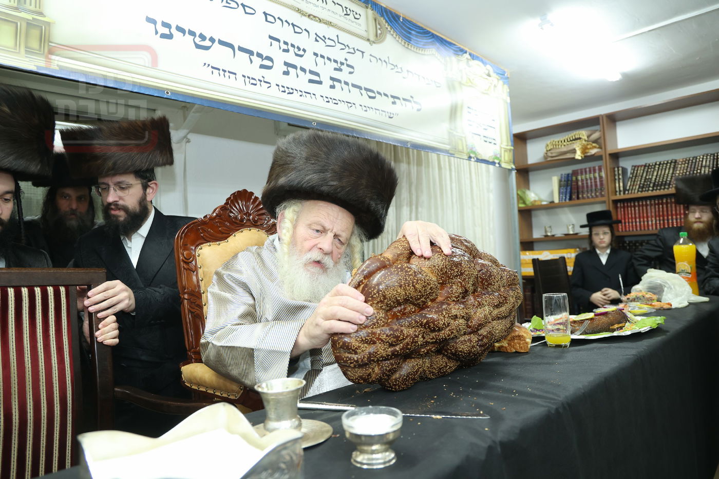 מלווה מלכה וסיום 'תניא' אצל המקובל הגה"צ רבי אביש ציינווירט 