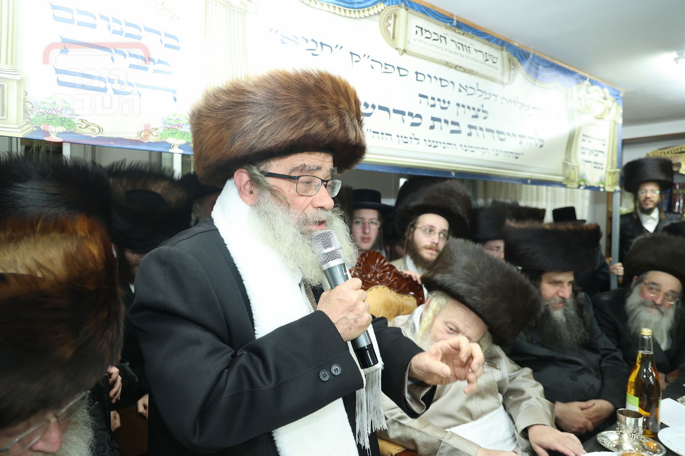 מלווה מלכה וסיום 'תניא' אצל המקובל הגה"צ רבי אביש ציינווירט 