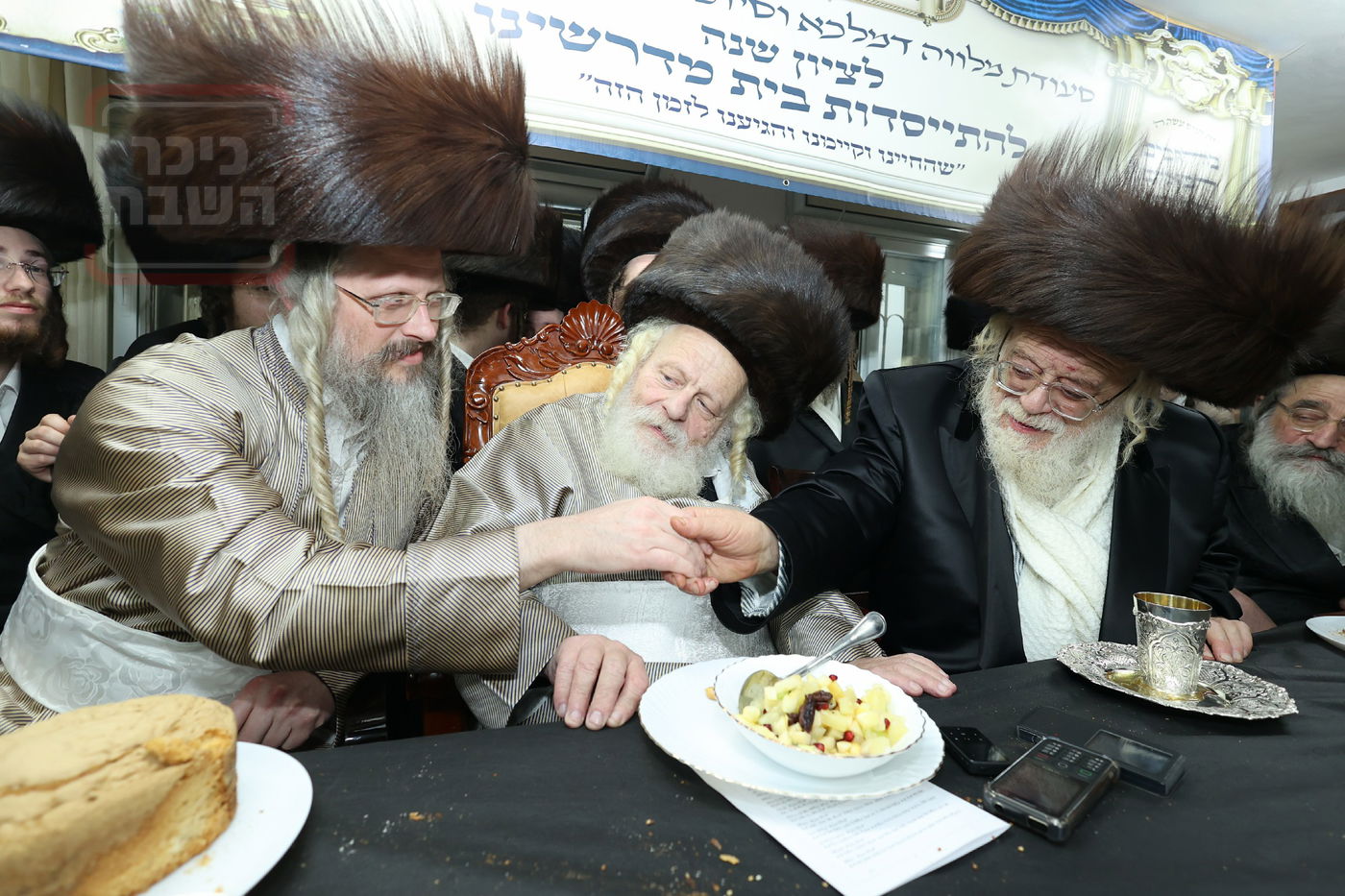 מלווה מלכה וסיום 'תניא' אצל המקובל הגה"צ רבי אביש ציינווירט 