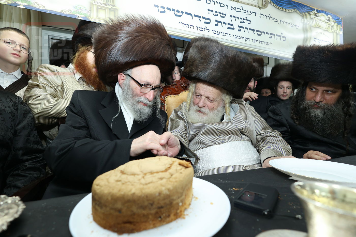 מלווה מלכה וסיום 'תניא' אצל המקובל הגה"צ רבי אביש ציינווירט 