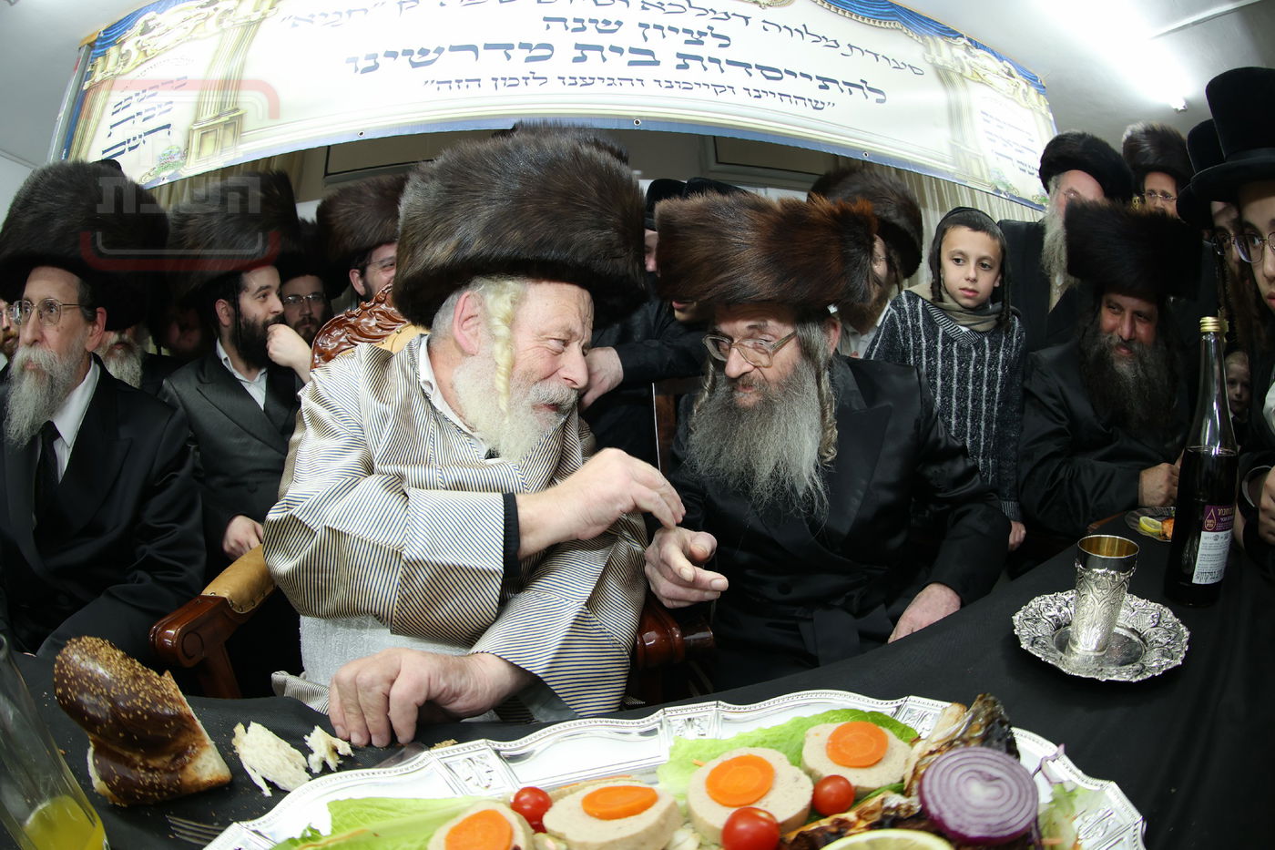 מלווה מלכה וסיום 'תניא' אצל המקובל הגה"צ רבי אביש ציינווירט 