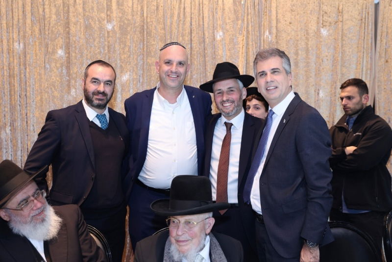 גלריה מרהיבה: כל ה-'מי ומי' בבר המצווה של בנו של השר