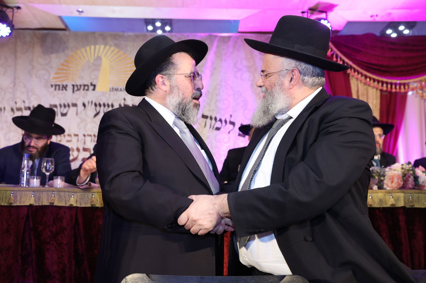 במודיעין עלית סיימו את הש"ס לעילוי נשמת הגר"ש בעדני זצ"ל | תיעוד