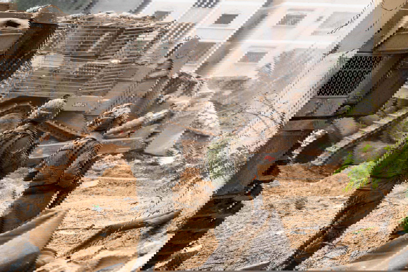 משטחים את עזה