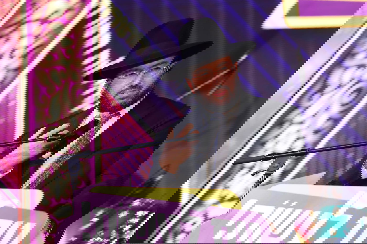 מגבית הענק למען המפונים יצאה לדרך בדינר מיוחד