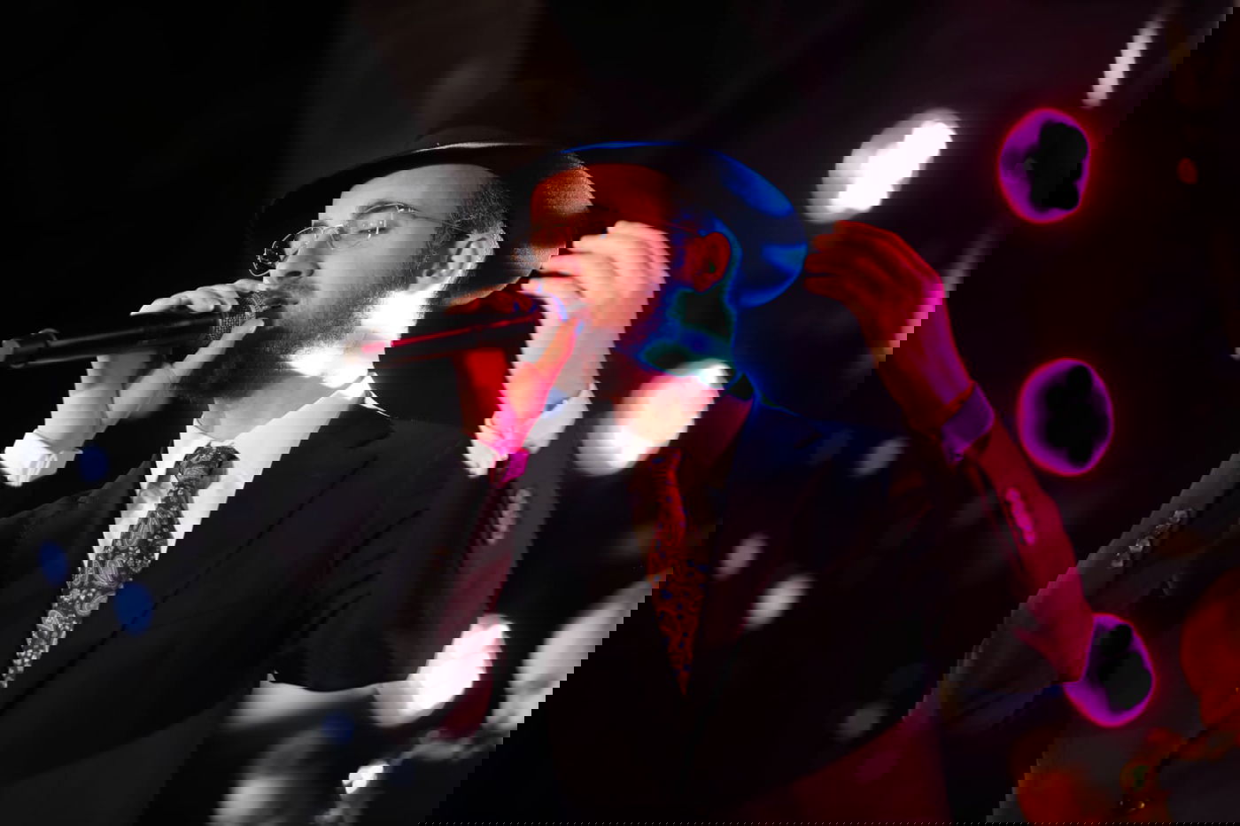 מגבית הענק למען המפונים יצאה לדרך בדינר מיוחד